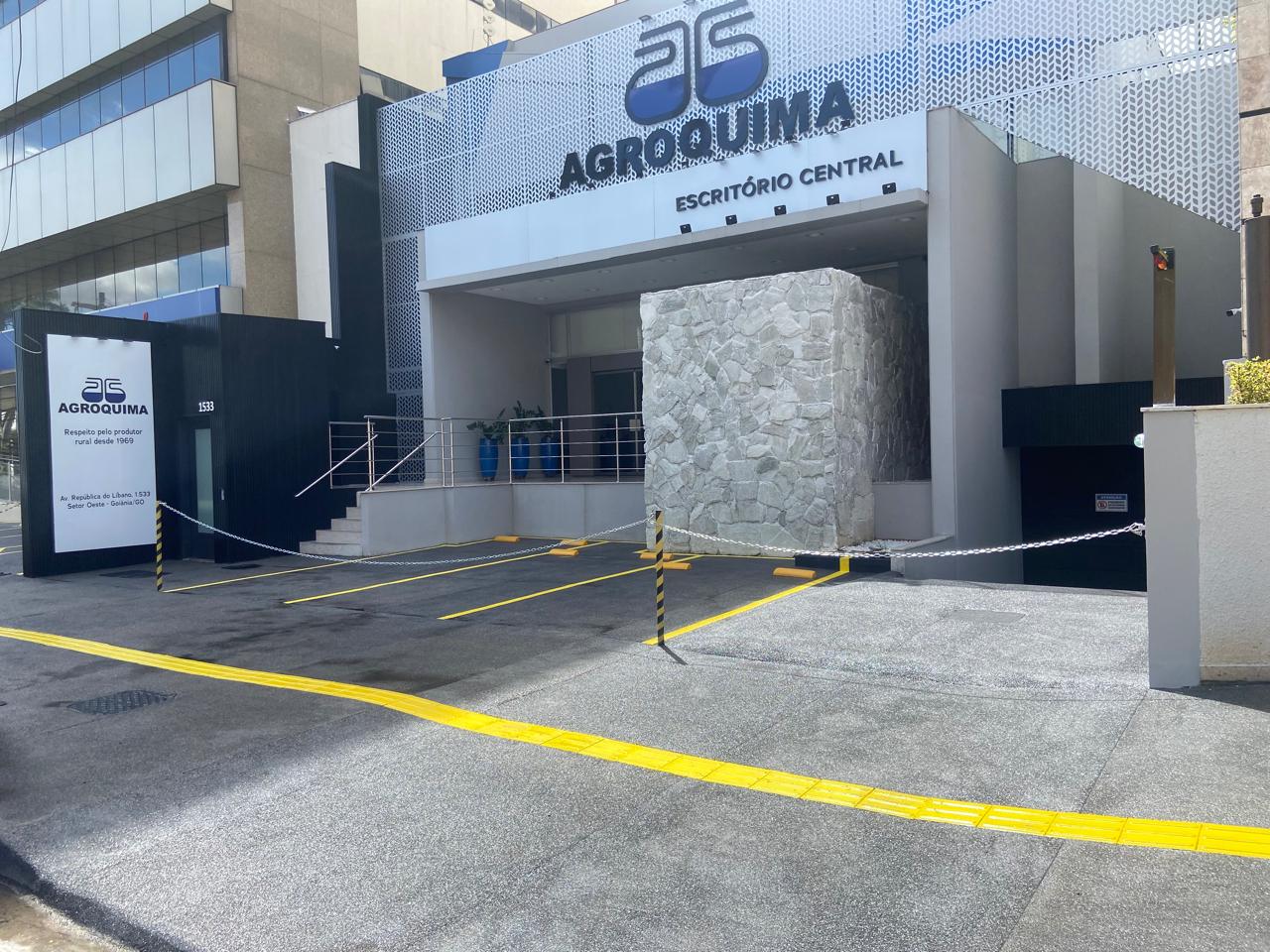Caçamba Admiral